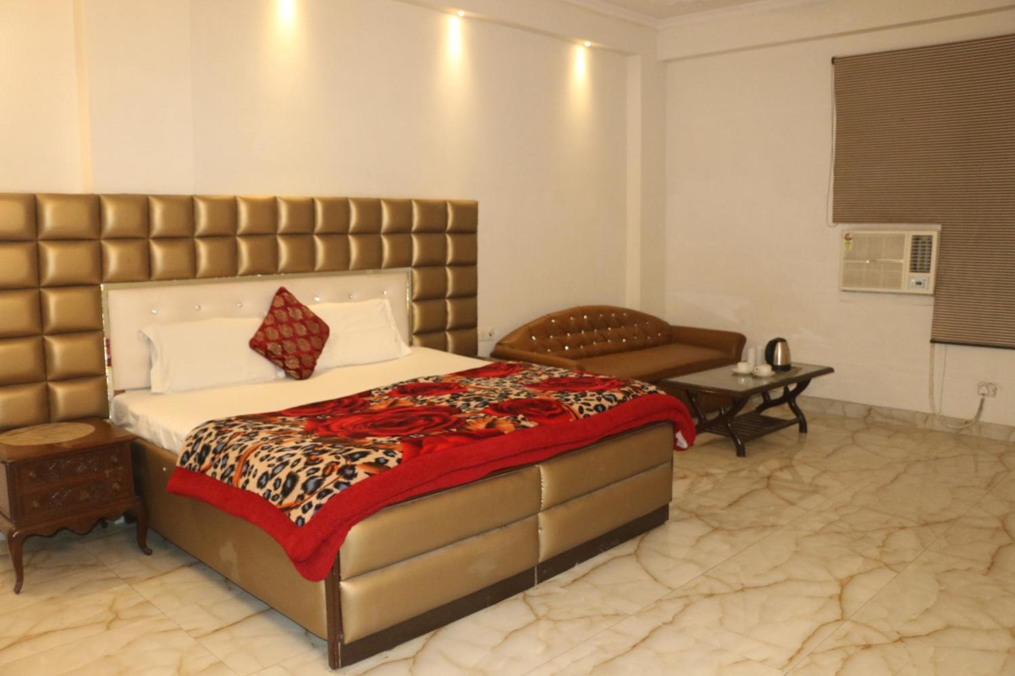 Swisston Palace Delhi  Esterno foto