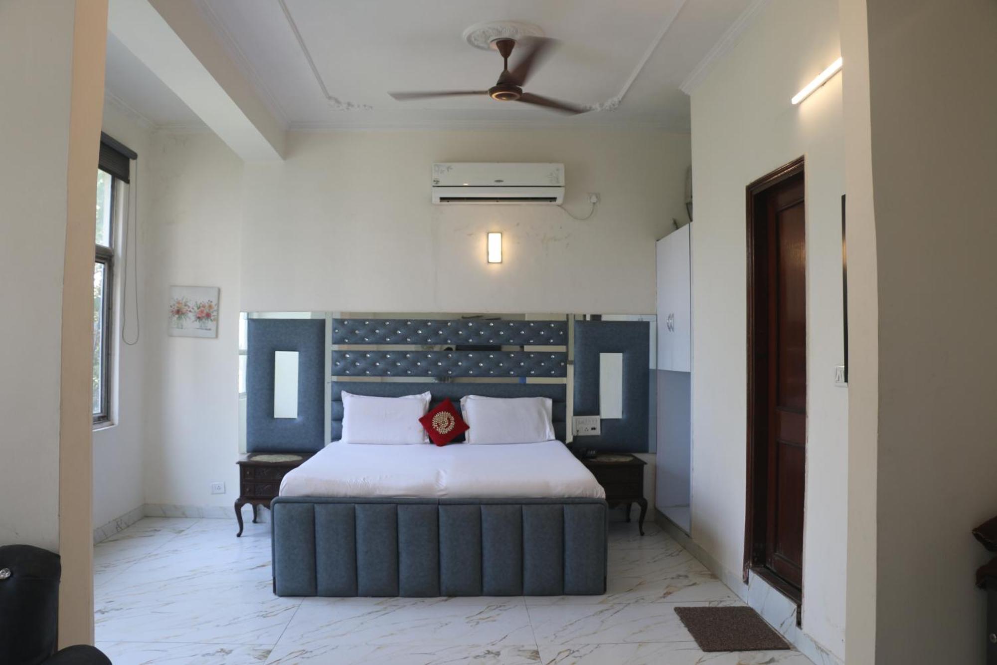 Swisston Palace Delhi  Esterno foto